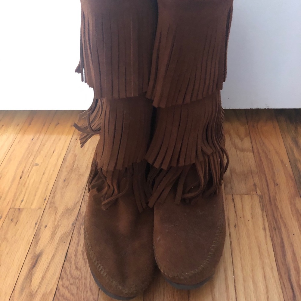 Boots - Picture 2 of 3